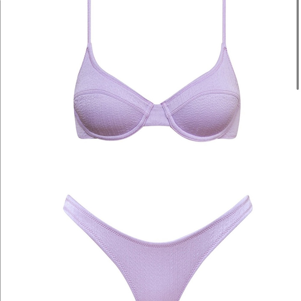 ISO!!! TRIANGL KAIYA - Picture 2 of 2